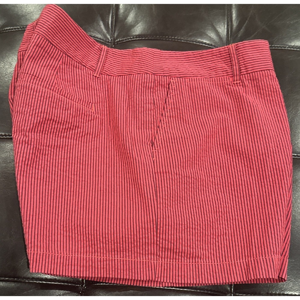 Ann Taylor Loft Women Size 14 Striped Seer Sucker Shorts 4 Inch Inseam Pink